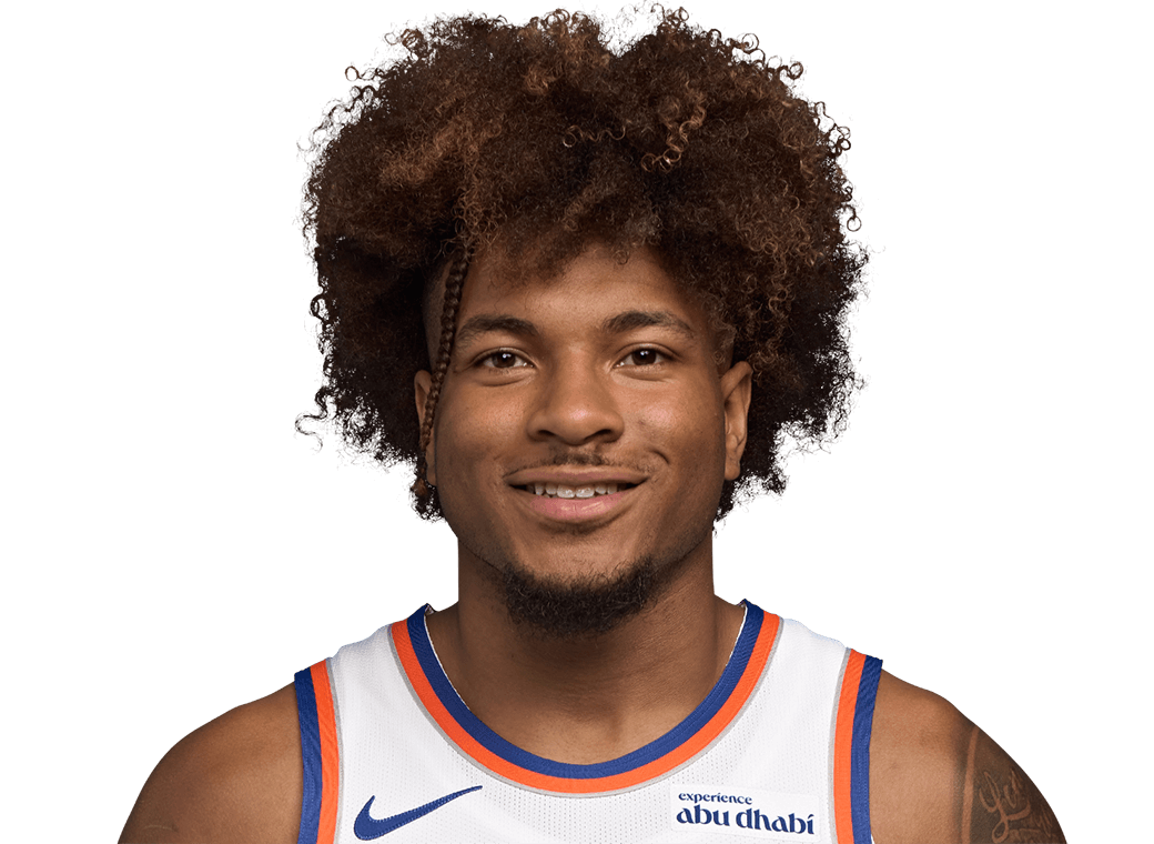 Miles McBride 身穿紐約尼克白色球衣的官方球員肖像照（來源 NBA 官方）